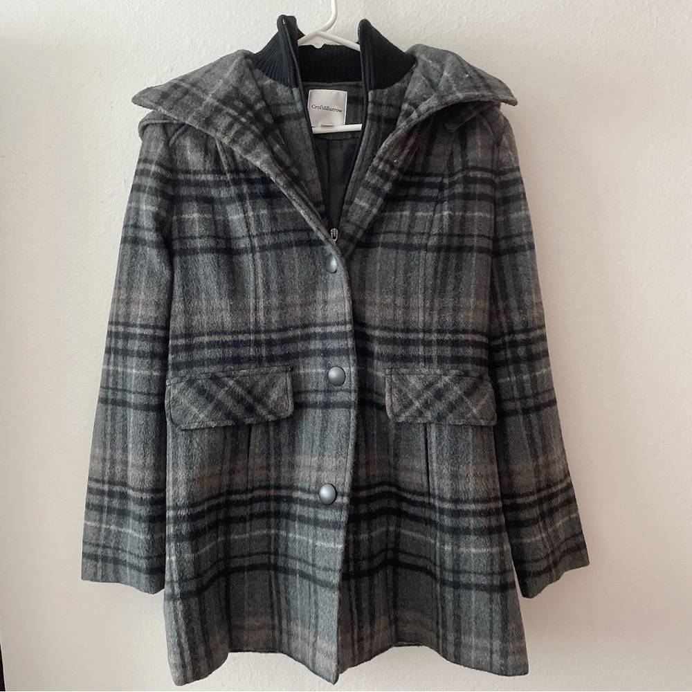 Croft & barrow plaid grey English style coat